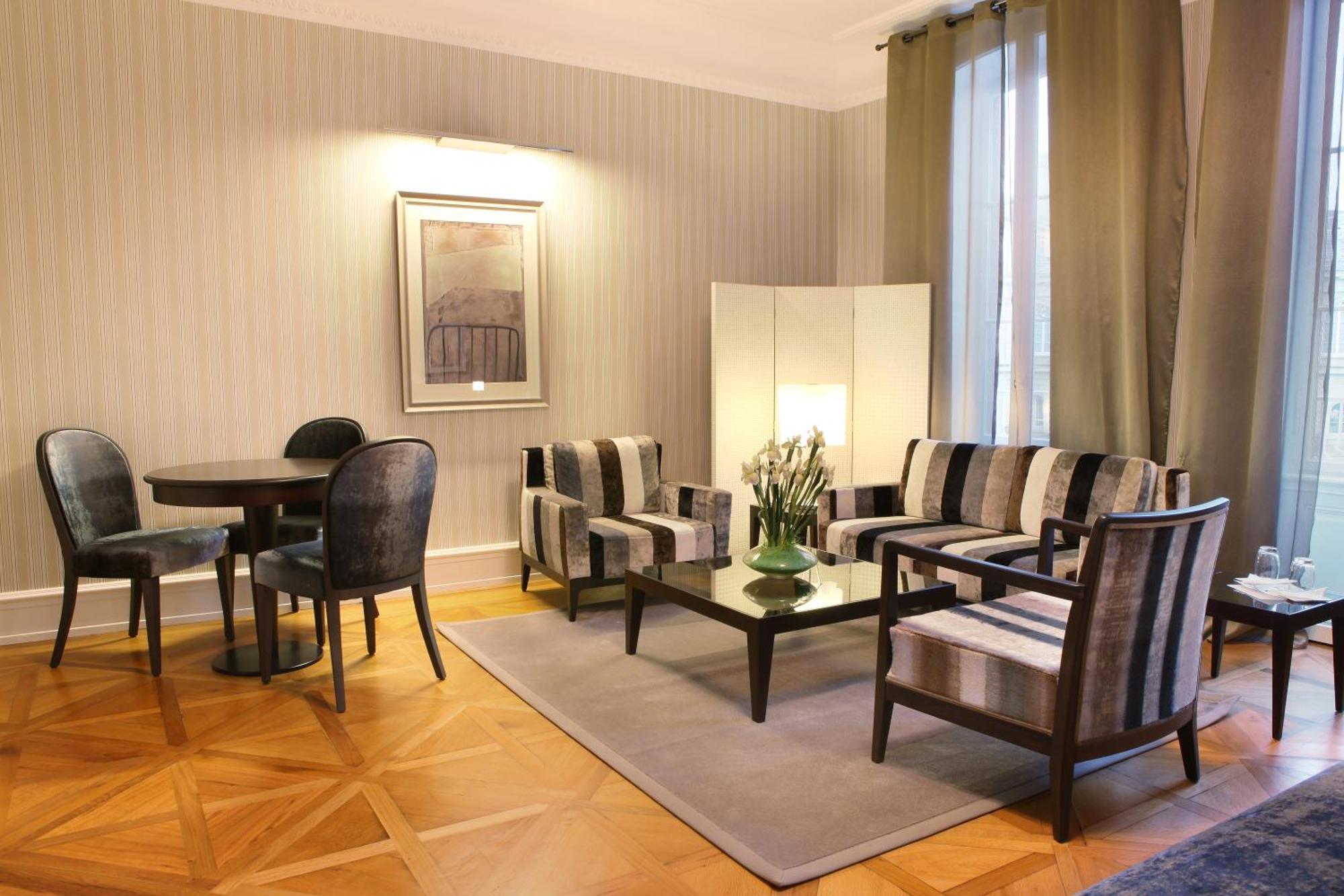 Logis Hotel Ettenheim Strasburgo Esterno foto