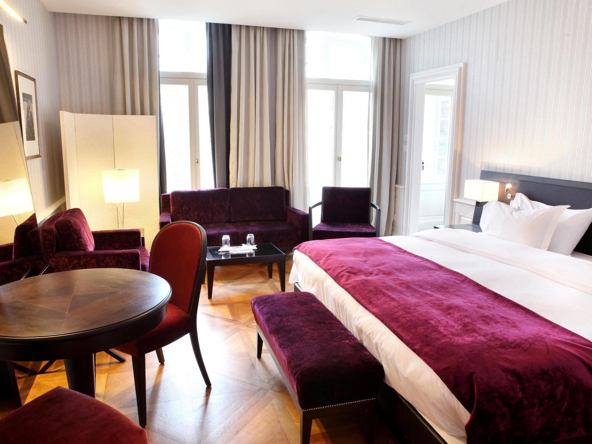 Logis Hotel Ettenheim Strasburgo Esterno foto